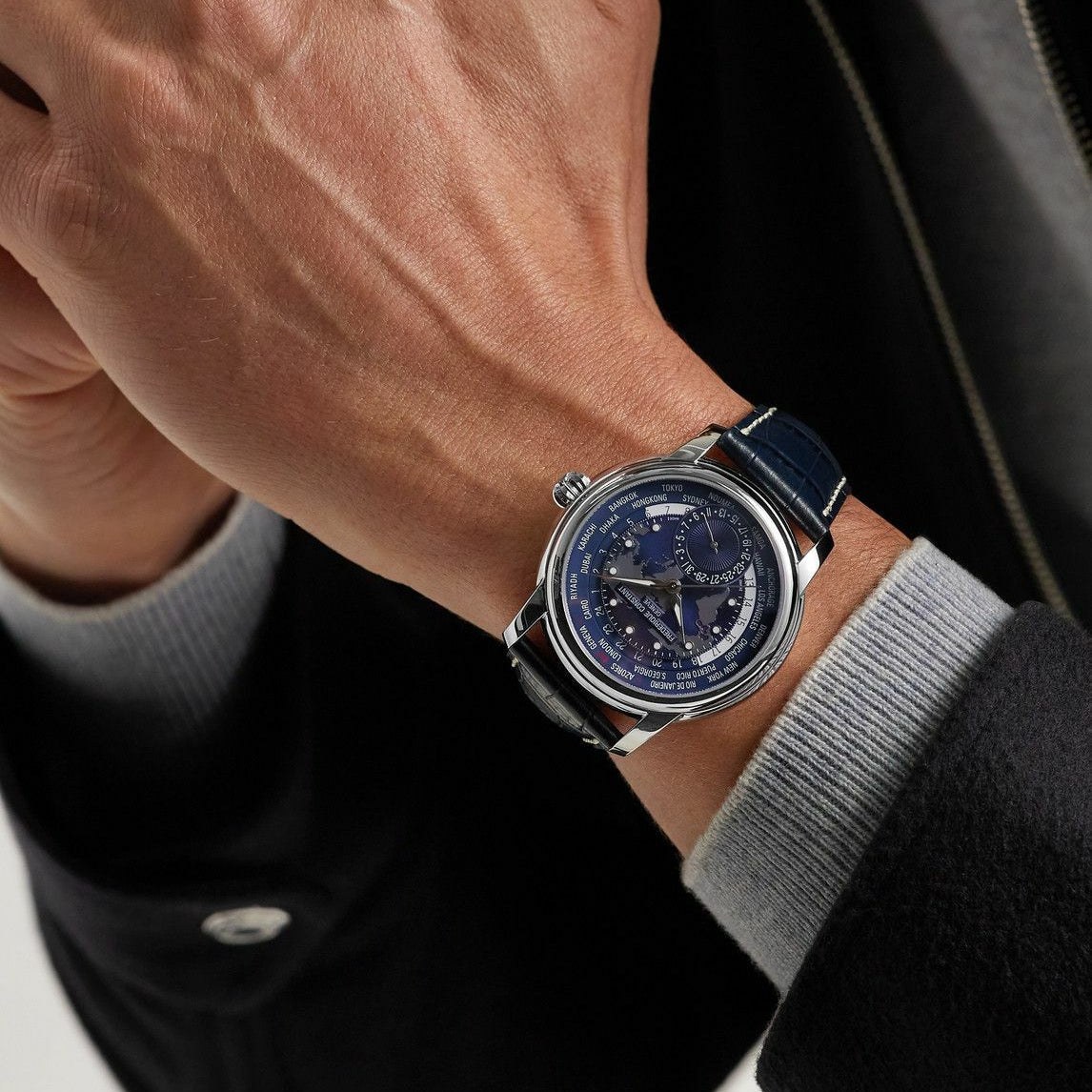 Frederique constant Classic Worldtimer Limited Edition of 718 pieces Men's Watch - FC-718NWM4H6