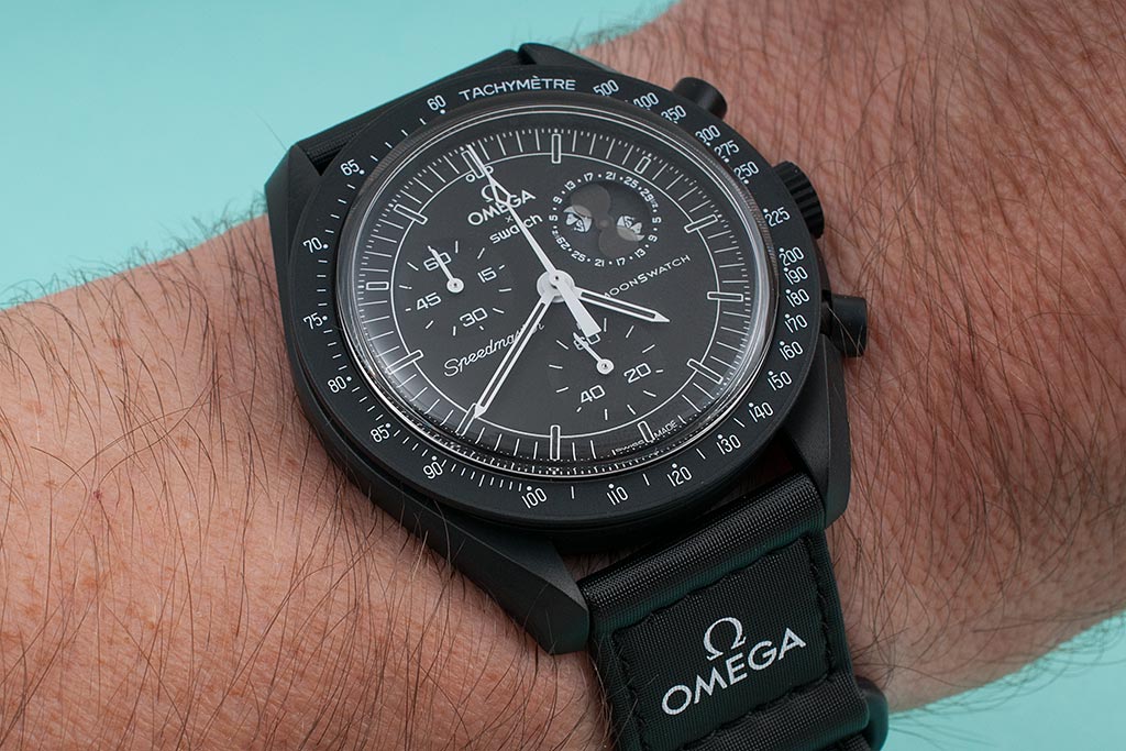 OMEGA x Swatch Mission to the Moonphase Snoopy New Moon Men's Watch - SO33B700