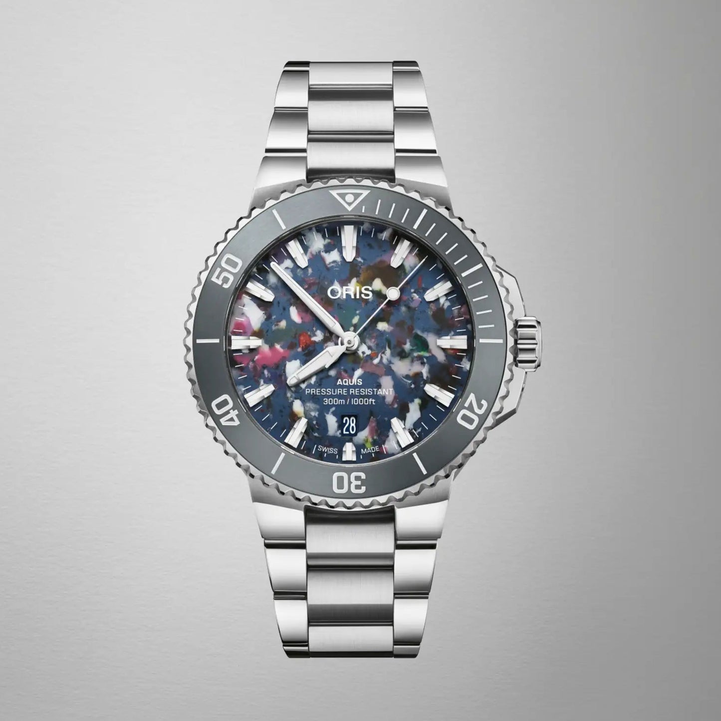 Oris Aquis Rainbow Upcycle Special Edition Multicoloured Dial Men's Watch - 01 733 7766 4150-SET