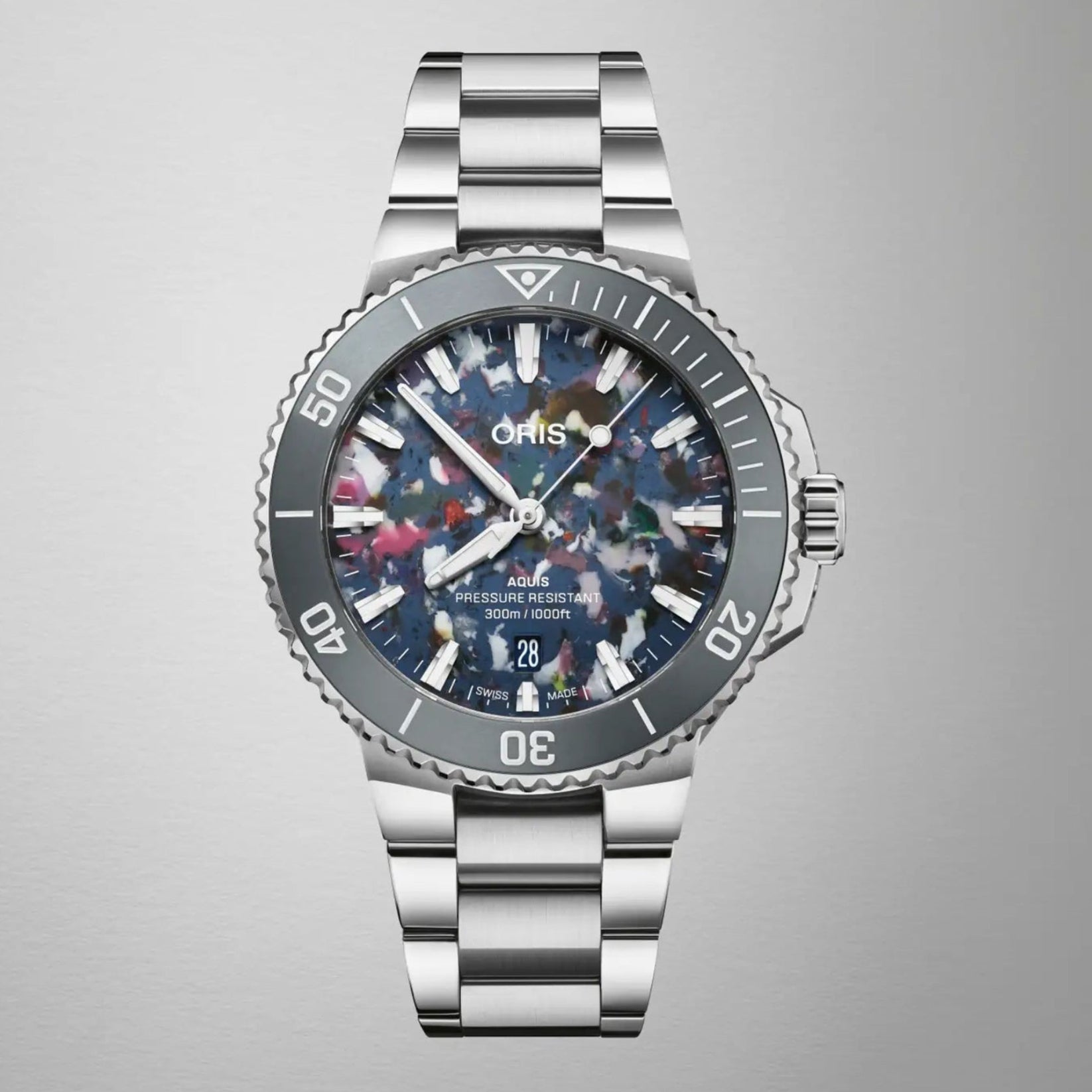 Oris Aquis Rainbow Upcycle Special Edition Multicoloured Dial Men's Watch - 01 733 7766 4150-SET