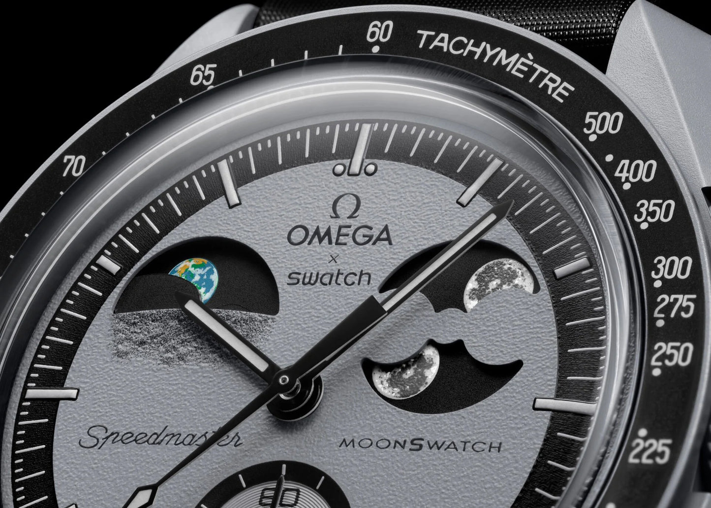OMEGA x Swatch Mission To EarthPhase Men's Watch - SO33M700