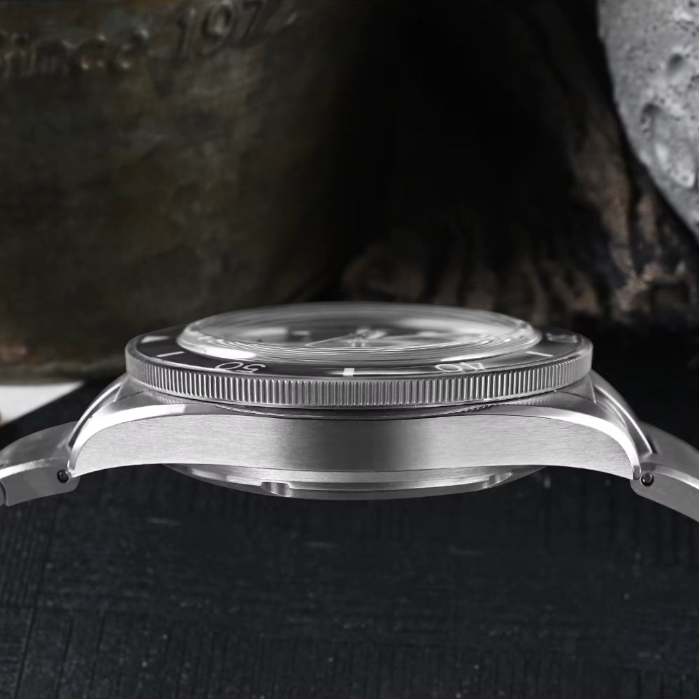 San Martin Black Dial Men's Watch - SN0151