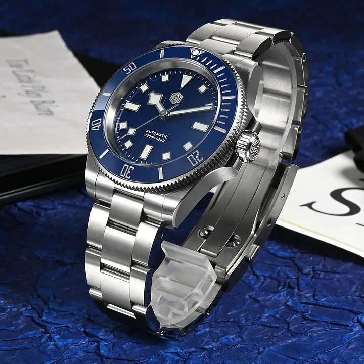 San Martin 40mm Blue Dial New Diver Mane's Watch - SN0111-G
