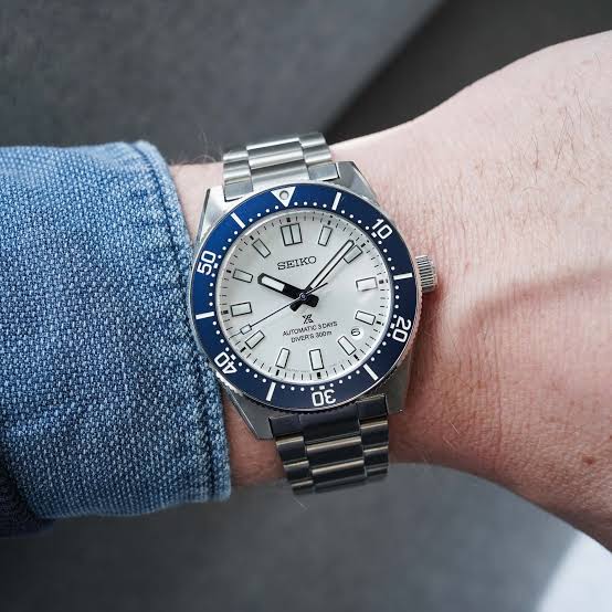 Seiko Prospex Sea 145th Anniversary Limited Edition  of 9,999 pieces Men's Watch - HBB001
