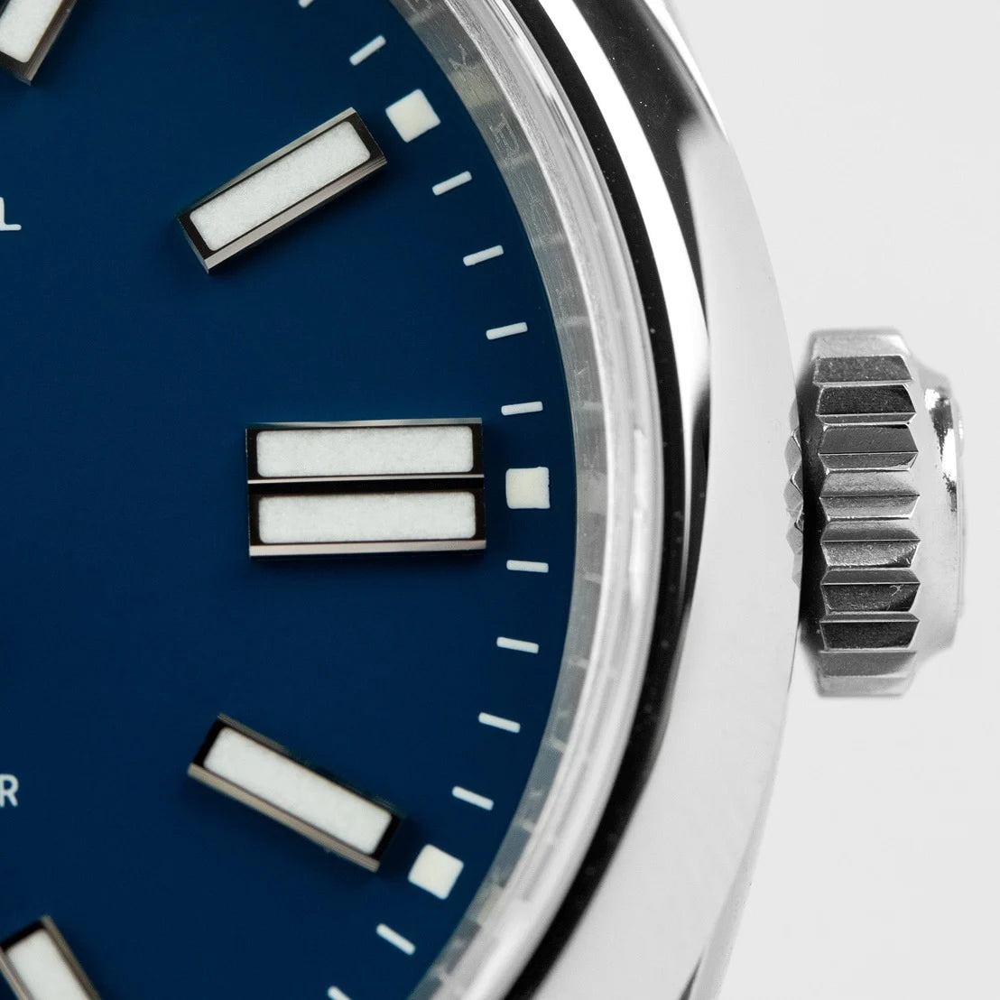 Rolex Oyster Perpetual Med Blue Dial 41 mm Men's Watch - 134300